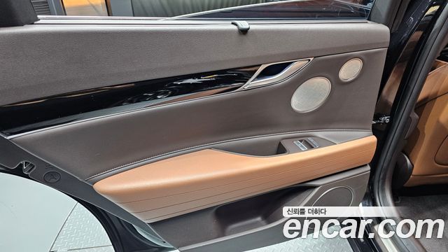 Genesis G80 (RG3) Gasoline 3.5 Turbo AWD 2021 — фото 25