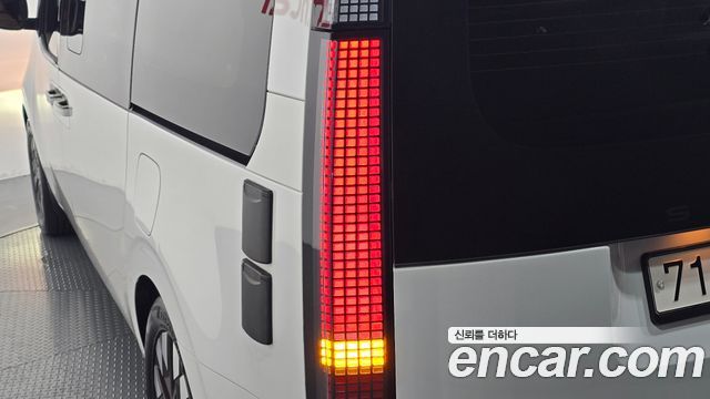 Hyundai Staria 4WD Camper Prestige Camper 4Seater 2023 — фото 29