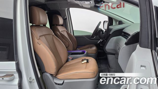 Hyundai Staria 4WD Camper Prestige Camper 4Seater 2023 — фото 32