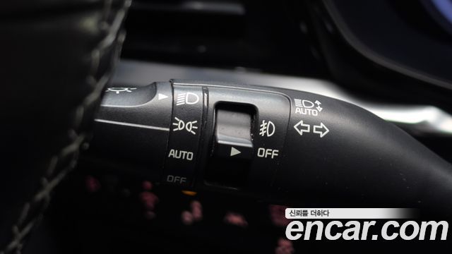 Kia Niro 1.6 HEV Prestige 2020 — фото 20