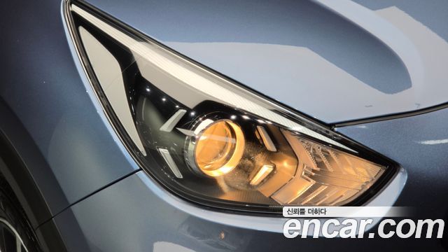 Kia Niro 1.6 HEV Prestige 2020 — фото 22