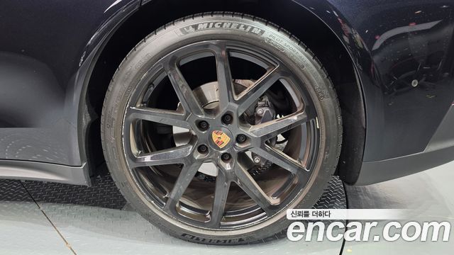 Porsche Panamera (976) 2.9 AWD 2024 — фото 27