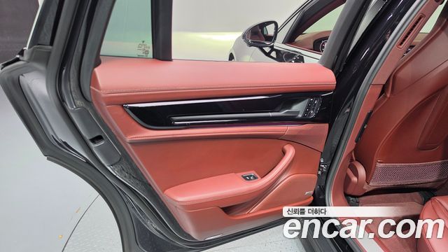Porsche Panamera (976) 2.9 AWD 2024 — фото 31