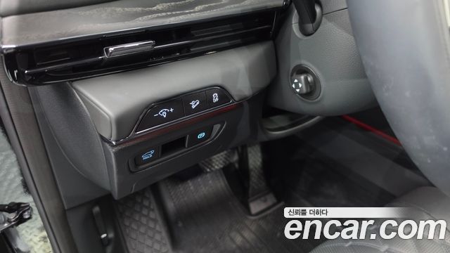 Genesis GV80 2.5T Gasoline AWD Black 2025 — фото 24
