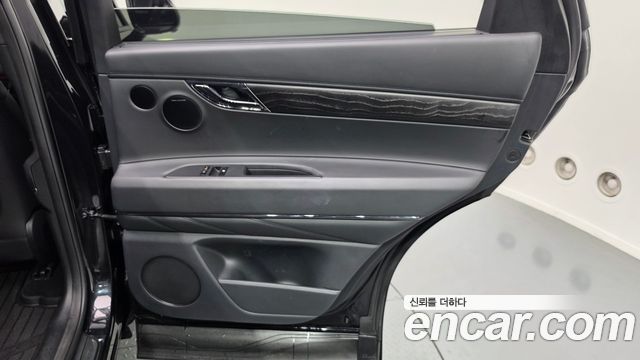 Genesis GV80 2.5T Gasoline AWD Black 2025 — фото 31