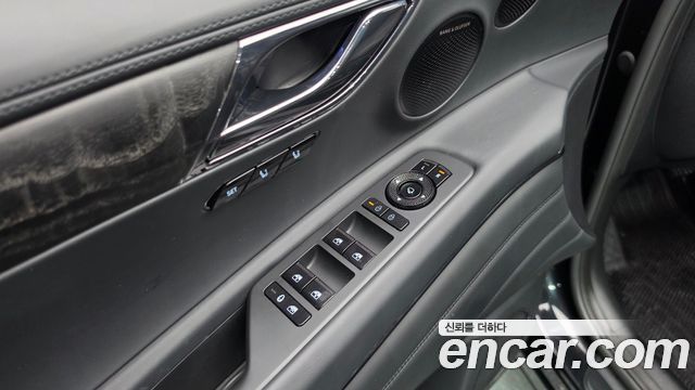 Genesis GV80 2.5T Gasoline AWD Black 2025 — фото 36