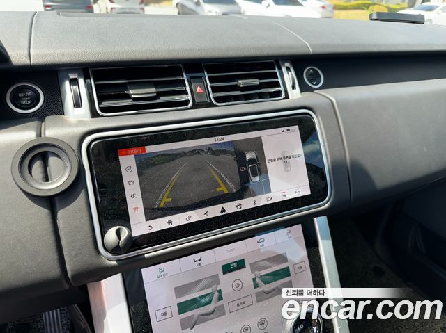 Land Rover Range Rover (IV) 4.4 SDV8 Vogue SE DIESEL 2018 — фото 16