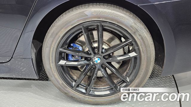 BMW 5 Series (G30) 520i M Sport 2021 — фото 21