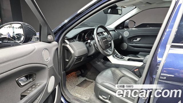 Land Rover Range Rover Evoque 2.0 TD4 SE 2018 — фото 10
