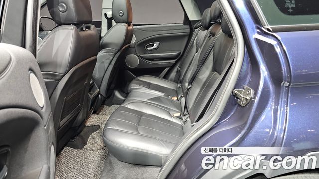 Land Rover Range Rover Evoque 2.0 TD4 SE 2018 — фото 12