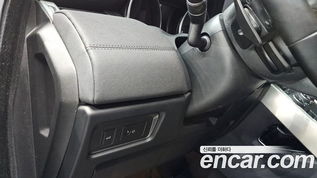 Land Rover Range Rover Evoque 2.0 TD4 SE 2018 — фото 17