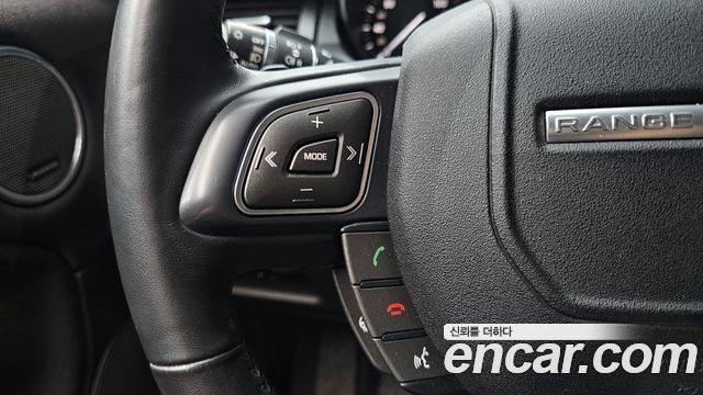 Land Rover Range Rover Evoque 2.0 TD4 SE 2018 — фото 19