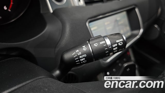 Land Rover Range Rover Evoque 2.0 TD4 SE 2018 — фото 28