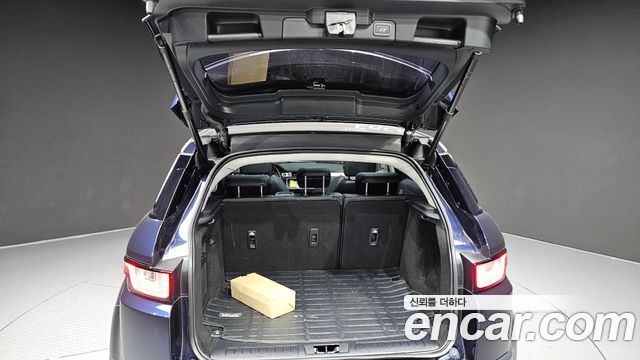 Land Rover Range Rover Evoque 2.0 TD4 SE 2018 — фото 30