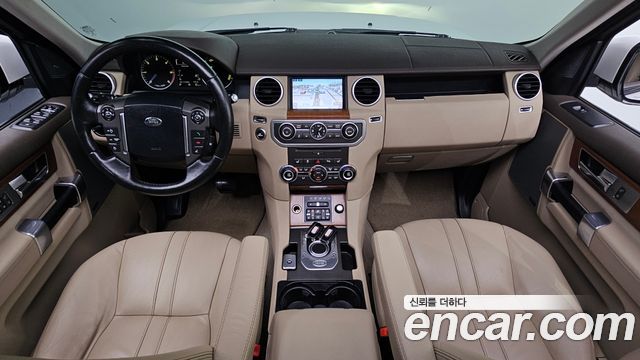 Land Rover Discovery 4 3.0 SDV6 SE 2016 — фото 7