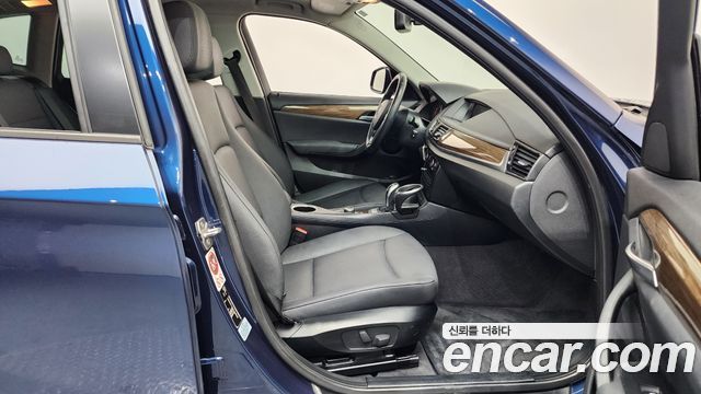 BMW X1 (E84) xDrive 18d 2015 — фото 11