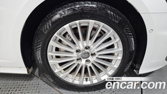 Audi A6 (C8) 45 TFSI Quattro Premium 2021 — фото 21