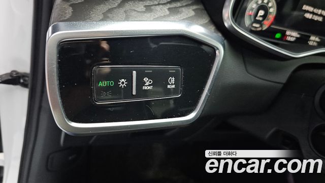 Audi A6 (C8) 45 TFSI Quattro Premium 2021 — фото 30