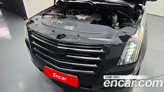 Cadillac Escalade 6.2 ESV 4th 2018 — фото 6