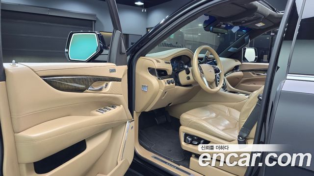 Cadillac Escalade 6.2 ESV 4th 2018 — фото 10