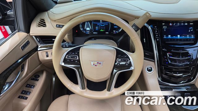 Cadillac Escalade 6.2 ESV 4th 2018 — фото 13