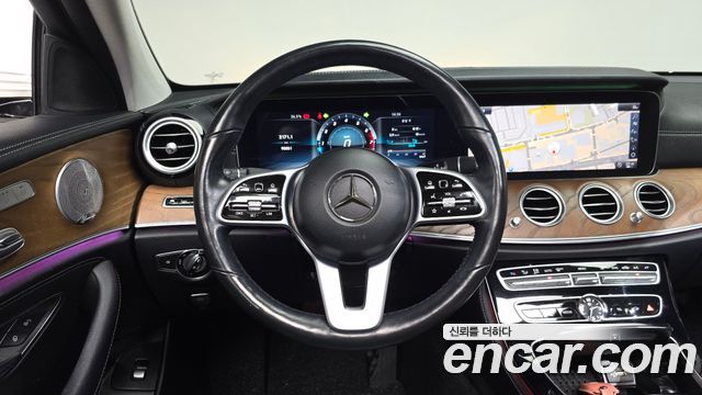 Mercedes-Benz E-Class (W213) E300 4MATIC Exclusive 2019 — фото 13