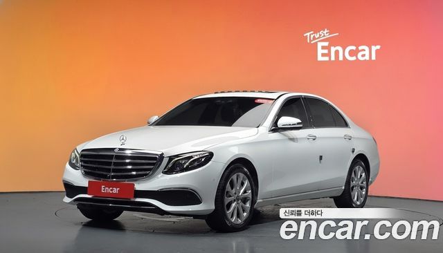 Mercedes-Benz E-Class (W213) E300 4MATIC Exclusive