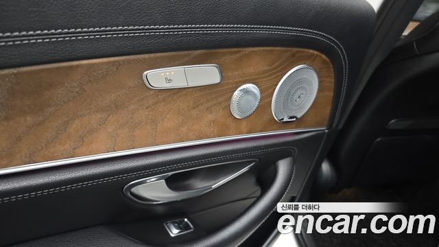 Mercedes-Benz E-Class (W213) E300 4MATIC Exclusive 2019 — фото 31