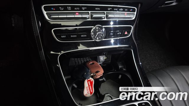 Mercedes-Benz E-Class (W213) E300 4MATIC Exclusive 2019 — фото 32