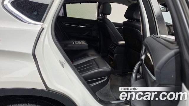 BMW X6 (F16) xDrive 30d 2015 — фото 12