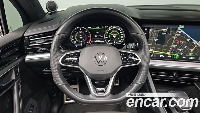 Volkswagen Touareg (III) 3.0 TDI R-Line 2021 — фото 13