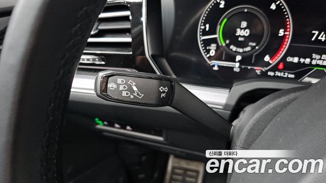 Volkswagen Touareg (III) 3.0 TDI R-Line 2021 — фото 15