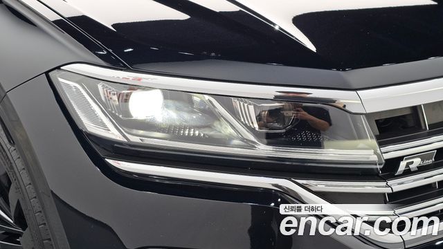 Volkswagen Touareg (III) 3.0 TDI R-Line 2021 — фото 22