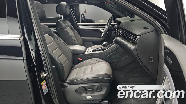 Volkswagen Touareg (III) 3.0 TDI R-Line 2021 — фото 26