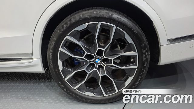 BMW X7 (G07) xDrive 40i M Sport 7STR 2025 — фото 21