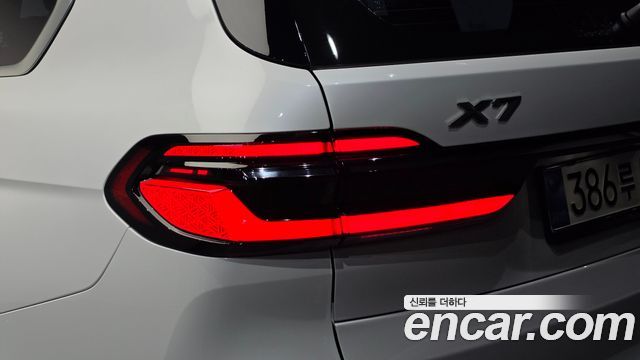 BMW X7 (G07) xDrive 40i M Sport 7STR 2025 — фото 23