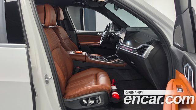 BMW X7 (G07) xDrive 40i M Sport 7STR 2025 — фото 26