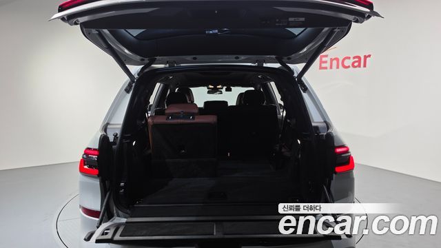 BMW X7 (G07) xDrive 40i M Sport 7STR 2025 — фото 27