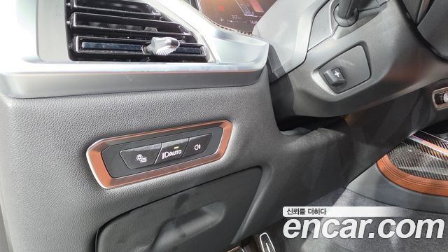 BMW X7 (G07) xDrive 40i M Sport 7STR 2025 — фото 29