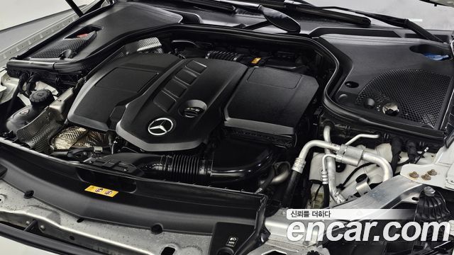 Mercedes-Benz E-Class (W213) E220d Avantgarde 2019 — фото 6