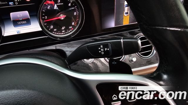 Mercedes-Benz E-Class (W213) E220d Avantgarde 2019 — фото 9