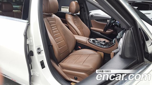 Mercedes-Benz E-Class (W213) E220d Avantgarde 2019 — фото 10