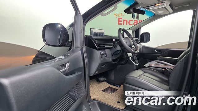 Hyundai Staria HEV 1.6T Cargo 5-Seater Modern 2026 — фото 10