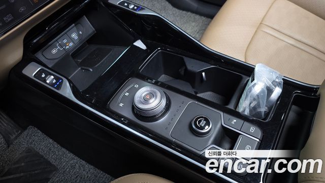 Kia Sorento (IV) HEV 1.6 2WD Noblesse 2024 — фото 9