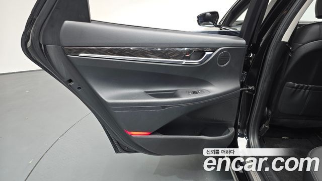 Hyundai Grandeur (IG) 3.0 LPi Modern (Rental Car) 2019 — фото 25