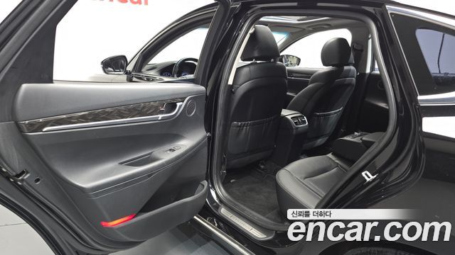 Hyundai Grandeur (IG) 3.0 LPi Modern (Rental Car) 2019 — фото 26