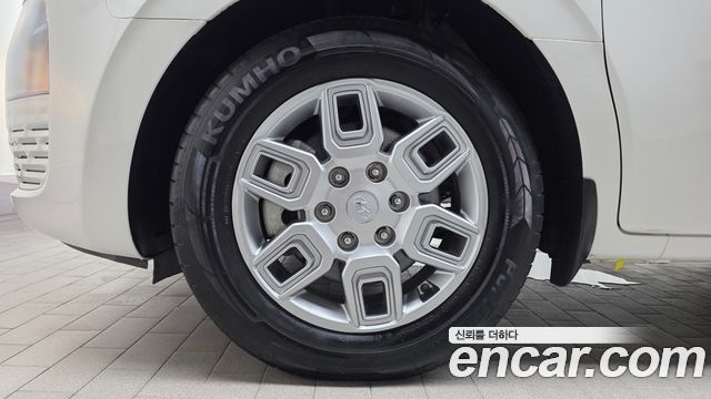 Hyundai Staria Cargo 5-Seater Modern 2022 — фото 5