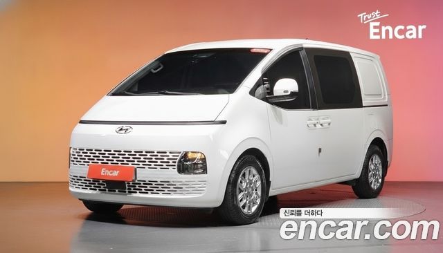 Hyundai Staria Cargo 5-Seater Modern 2022 — фото 1