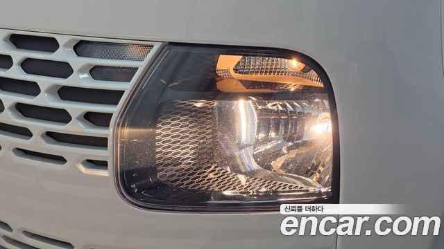 Hyundai Staria Cargo 5-Seater Modern 2022 — фото 22