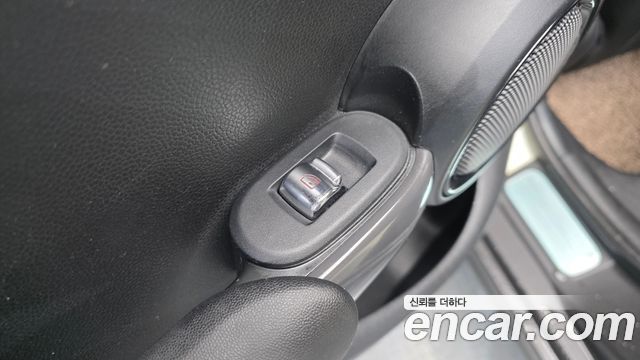 MINI Cooper D 5Door Standard 3rd 2019 — фото 31